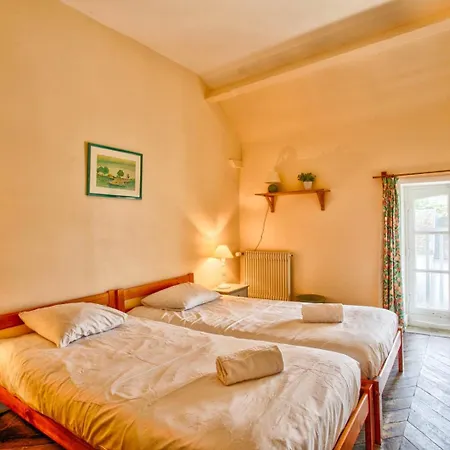 Dom wakacyjny La Rabouillere - House In Omaha